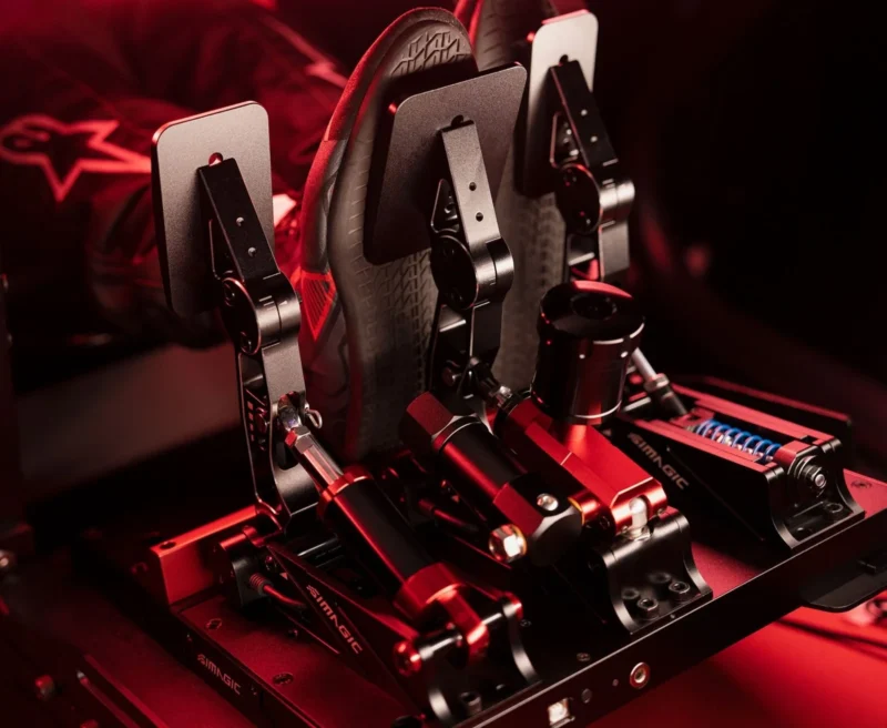 Simagic P1000-RS Hydraulic Pedals - Image 2
